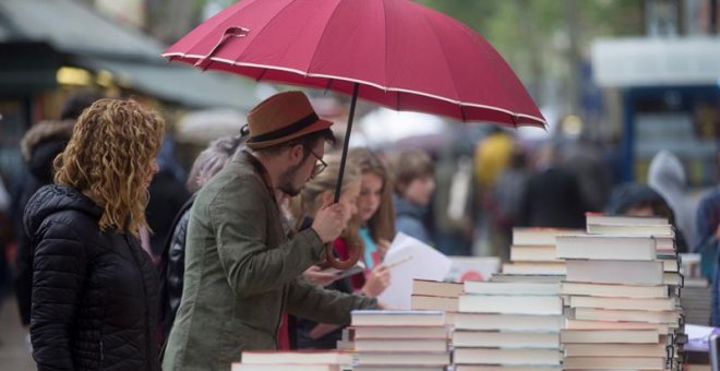 Una quarantena d'editorials independents fa una crida a "desconfinar" llibres per Sant Jordi a través d'internet