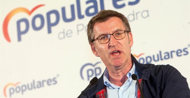 Feijóo pide a Casado que deje de escorar al PP a la derecha