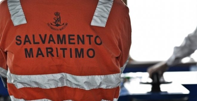 Muere un bebé que había nacido en una patera a la deriva mientras se dirigía a Canarias