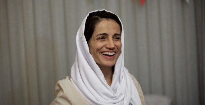 El símbolo de la lucha de las mujeres en Irán Nasrin Sotoudeh celebra su cumpleaños en la cárcel