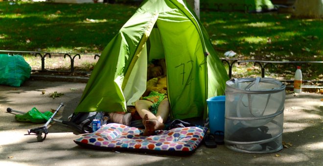 Expertos reclaman una renta básica universal para atajar las desigualdades en España