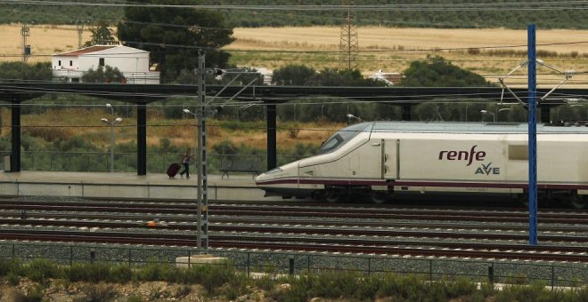 Talgo fabricará hasta 40 locomotoras de AVE para Renfe por 281,5 millones