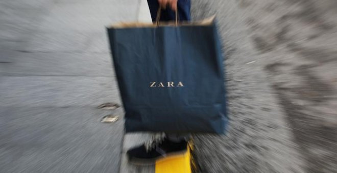 Inditex gana un 10% más en la mitad de su ejercicio tras un fuerte crecimiento de ventas