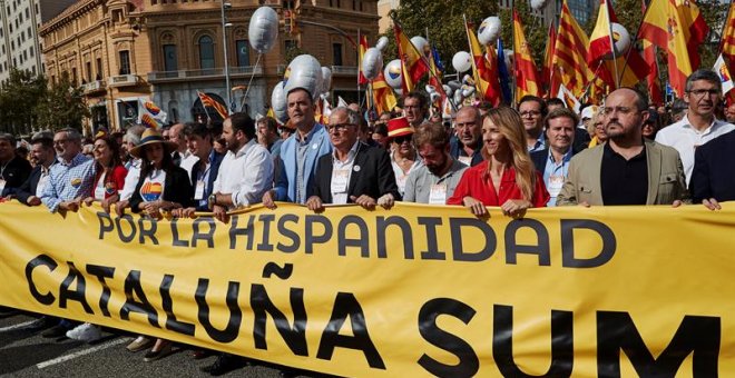 La manifestación españolista del 12-O pincha en Barcelona con solo 10.000 asistentes