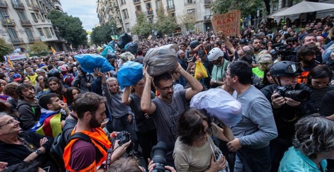 Bloqueig institucional i polític davant la protesta permanent contra les sentències