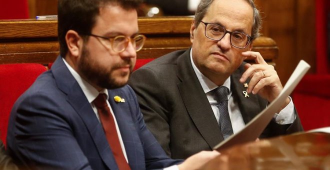 Crece la tensión entre ERC y JxCat, que discrepan sobre la necesidad de que Torra esté o no en la mesa de negociación