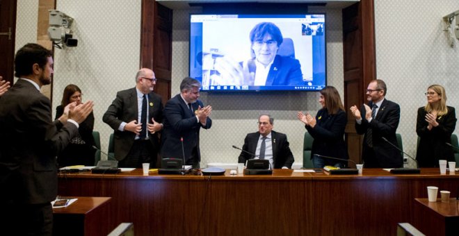 Los independentistas quieren que el Parlament ratifique a Torra y el PSC prefiere no tener que votar ninguna resolución