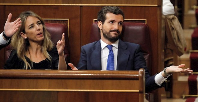 Los grupos dejan solo al PP en su queja sobre el cambio del Consejo de Ministros y la califican de "ruido"