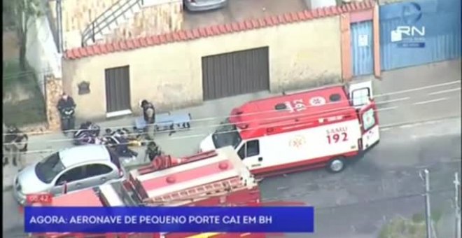 Una avioneta cae sobre una calle de Bello Horizonte (Brasil) poco después de despegar