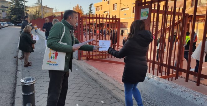 Grupos ultracatólicos impulsaron la campaña de censura parental que ahora abraza el PP