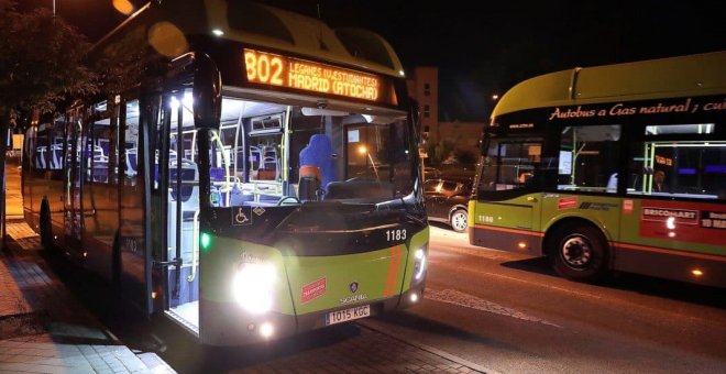 Varias líneas de autobús nocturno de Madrid tendrán paradas bajo demanda para mujeres y menores