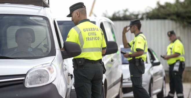 Colapso en las carreteras de Madrid, Barcelona y València pese a las restricciones de tráfico