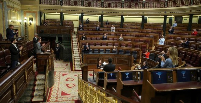 Renuncias, gastos y donaciones: esto es lo que ha pasado con las 'dietas' de los diputados durante el coronavirus