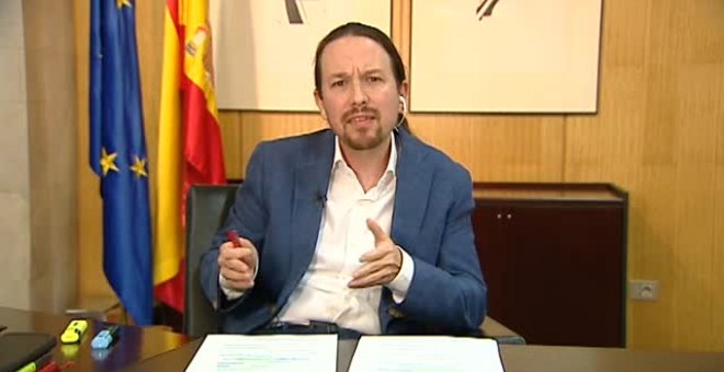 Pablo Iglesias: "La Constitución no es para enseñarla, es para aplicarla"