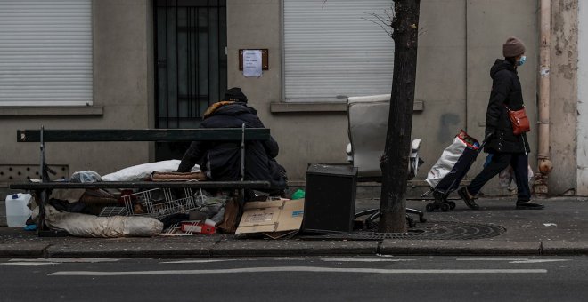 Los 'sintecho' y los mal alojados, dobles víctimas del confinamiento en la ciudad más cara de Europa