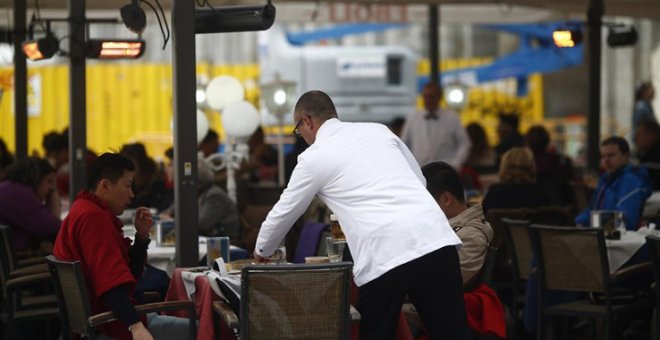 Alrededor de 45.000 trabajadores están afectados por ERTE, cuyo número se estabiliza en 7.270