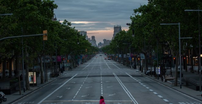 Barcelona y València eliminarán carriles de coches para dar más espacio a peatones y bicis