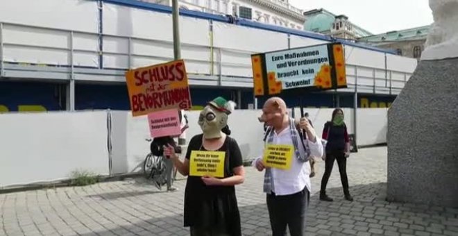 Protestas en Viena y Munich el 1 de Mayo por las medidas para luchar contra el COVID-19