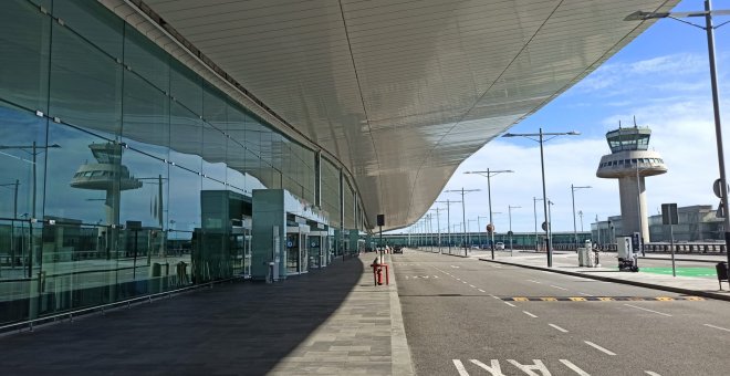 Els lobbies econòmics clamen per l'ampliació de l'aeroport, mentre que el moviment ecologista exigeix evitar-la