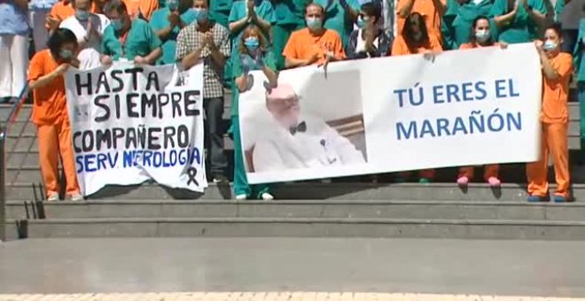 Minuto de silencio en el Gregorio Marañón para homenajear a Alberto Tejedor, médico fallecido por Covid