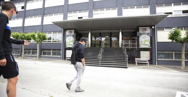 La vuelta a clase en Euskadi registra un bajo seguimiento en colegios e institutos