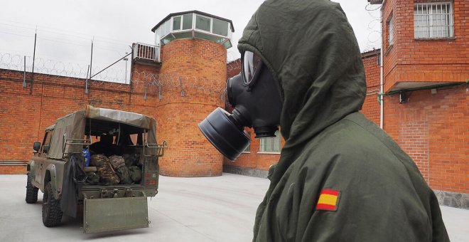 Plantes, recortes de derechos y doble aislamiento: así se vive el estado de alarma en las prisiones