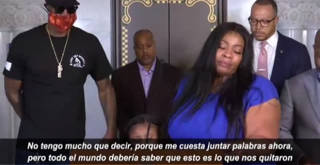 Los familiares de George Floyd piden justicia en una emotiva rueda de prensa