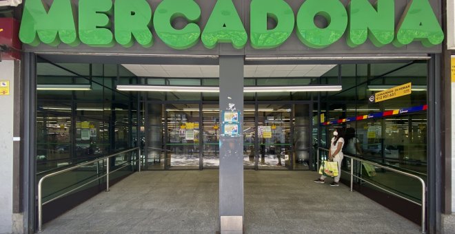 Mercadona pone fin a la jornada laboral de cuatro días y recupera las 40 horas