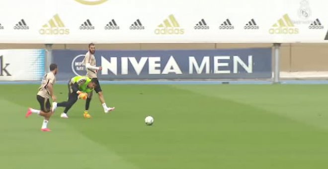 Hazard da un recital en el entrenamiento de hoy en Valdebebas