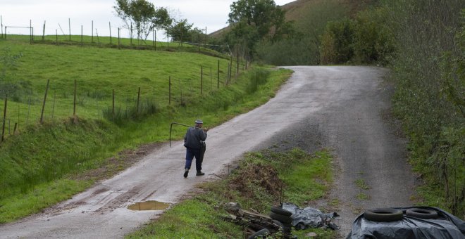 Los pasiegos: el pueblo maldito que acabó criando a los nobles de España