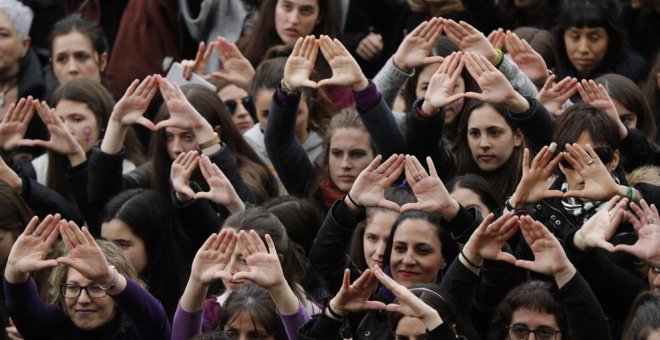 El debate sobre los derechos de las personas trans divide al movimiento feminista