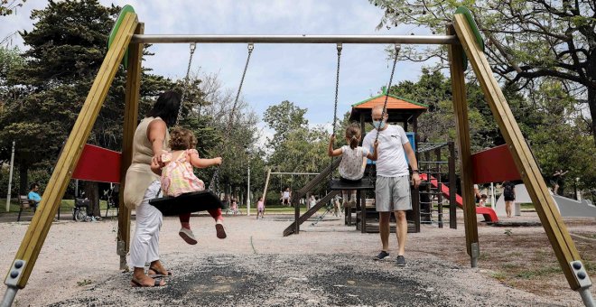 El Gobierno aprobará este martes el plan para crear una bolsa pública de personas dedicadas al cuidado