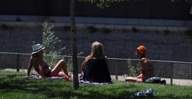 El calor mantiene en alerta a nueve comunidades, especialmente a Extremadura y Andalucía