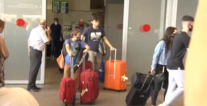 Los aeropuertos españoles se animan