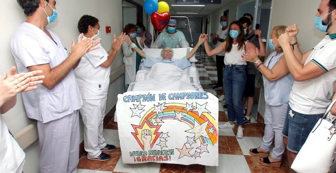 Un enfermo de coronavirus sale de la UCI 101 días después de ser ingresado