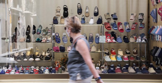 La confianza de los consumidores sube 7,8 puntos en junio por la mejora de las expectativas