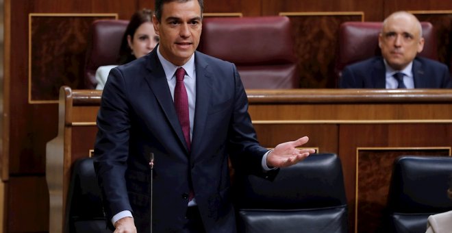 Sánchez, a Casado: "Las negociaciones han sido extenuantes, el resultado, extraordinario y su aportación, inexistente"