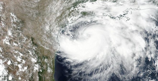 Hanna, el primer huracán de la temporada atlántica, toca tierra en Texas