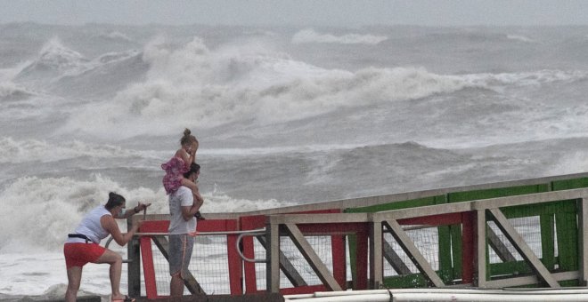 Hanna avanza como tormenta tropical por México tras su paso por Texas