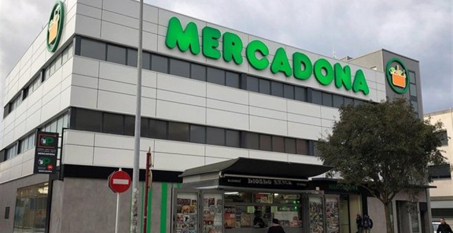 Mercadona implanta la jornada laboral de cinco días en sus supermercados