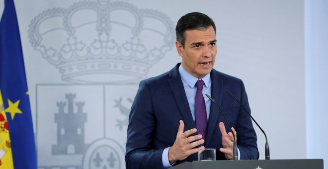 Sánchez, sobre la marcha del rey emérito: "Se juzga a las personas, no a las instituciones"