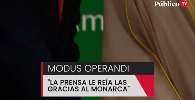 "La prensa no hizo su papel de informar de lo que estaba pasando, le reían las gracias al monarca"