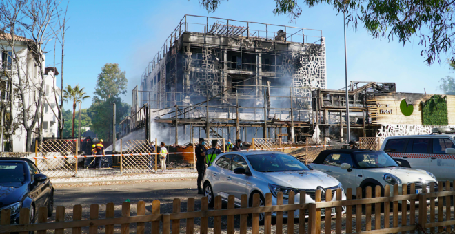 Un fallecido y casi una decena de heridos tras el incendio del hotel en Marbella