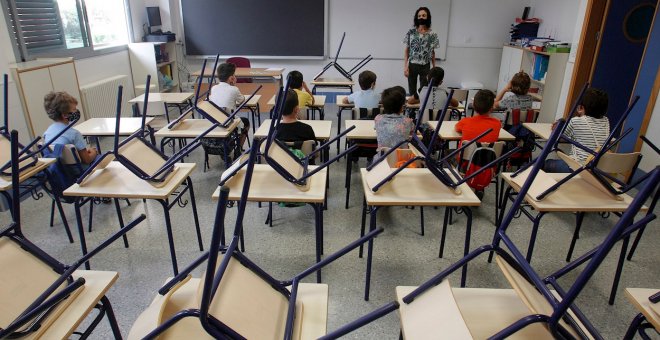 El curso arranca sin la mitad de los nuevos docentes prometidos por las comunidades