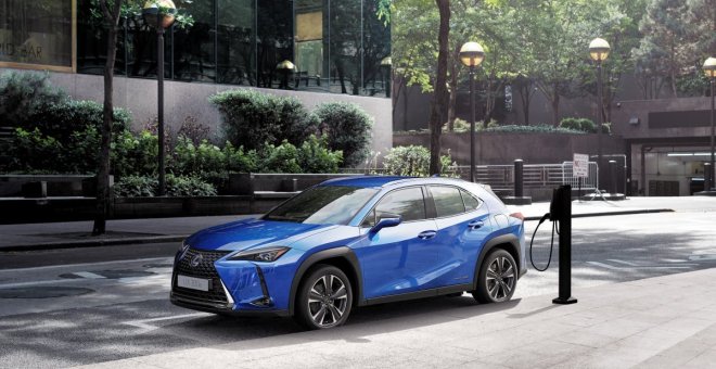 El Lexus UX 300e ya tiene precio en España y se coloca como una lógica alternativa en el mercado