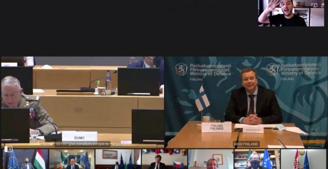 "¿Sabes que te has metido en una conferencia secreta?": un periodista se cuela en la reunión de ministros de Defensa de la UE