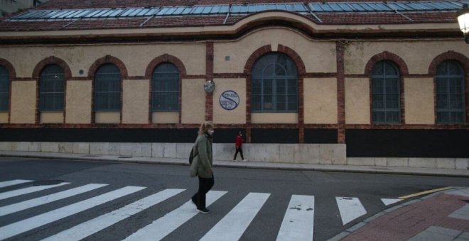 Vecinos del Antiguo proponen convertir la nave de Popular Ovetense en sala municipal de exposiciones