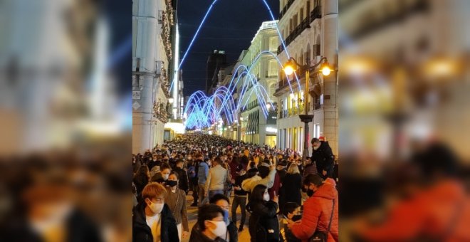 "¿En qué UCI vais a celebrar la Nochebuena este año?": críticas en redes tras algunas imágenes de las calles llenas por la Navidad