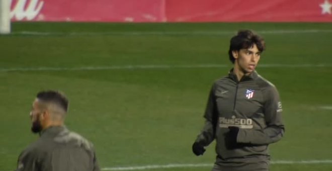 Último entrenamiento del Atlético antes del derbi ante el Real Madrid