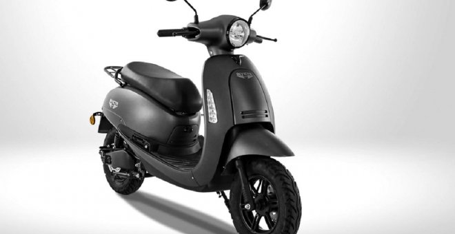 Invicta Motors da a conocer el precio del Invicta DTR Street, un asequible scooter eléctrico